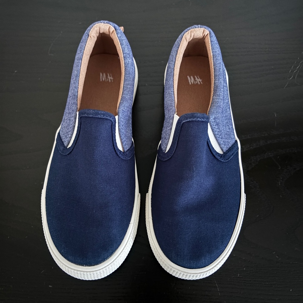 H&M Canvas Slip-on Shoes, Size 1